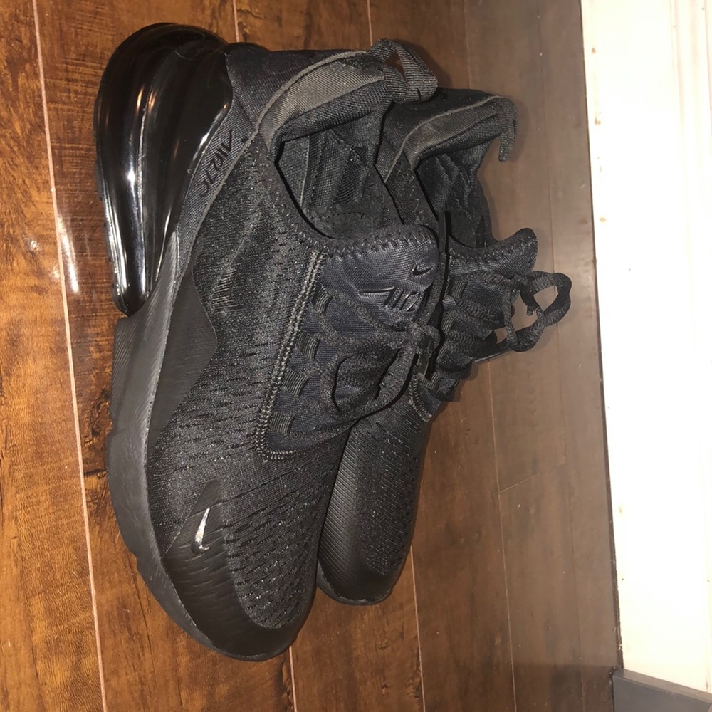 Nike Air Max 270